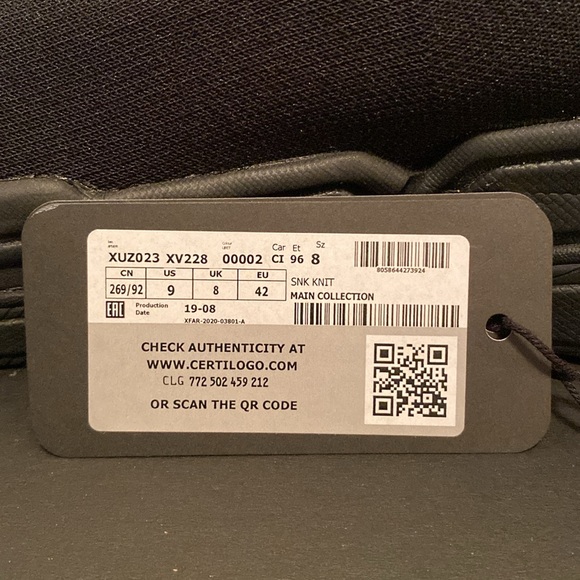 Brand New Armani Exchange Black Knit Sneakers…size 9 - Picture 9 of 10